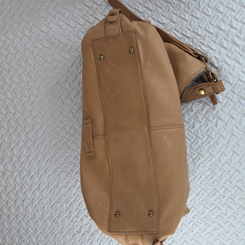 American Leather Co. Hudson Hobo Shoulder Bag. Tan Macadamia Color.NWT 9" Heigh. - Picture 16 of 16